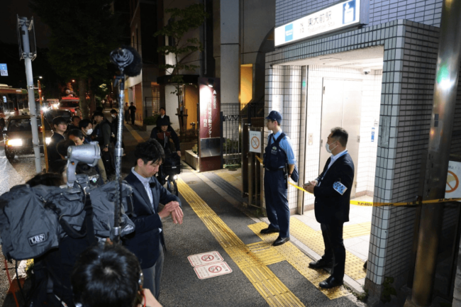 日本地铁站突发随机杀人事件 嫌疑人持刀行凶