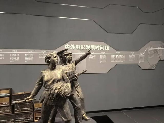 巴中藏了国内最大的16K影院 科技与文化交融的新地标